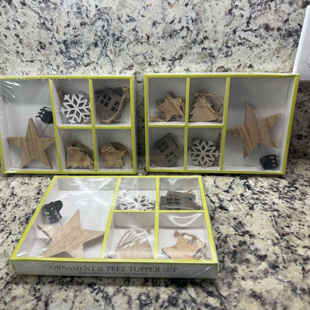 Wooden Star and Snowflake Ornament Set - NEW